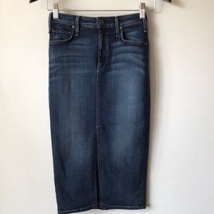 NWOT! Kenneth Cole Front Slit Denim Skirt
